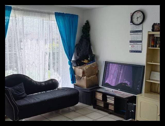 2 BEDROOM TOWNHOUSE FOR SALE IN GLEN MARAIS